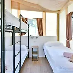 Polidor Glamping 4* Mugeba