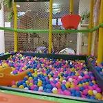 Polidor Glamping Parque de vacaciones