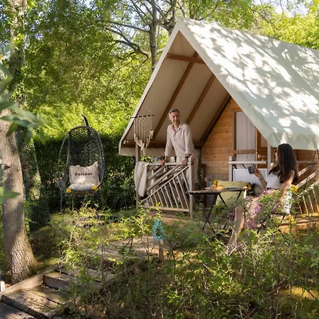Polidor Glamping Aldeamento Turístico 4*