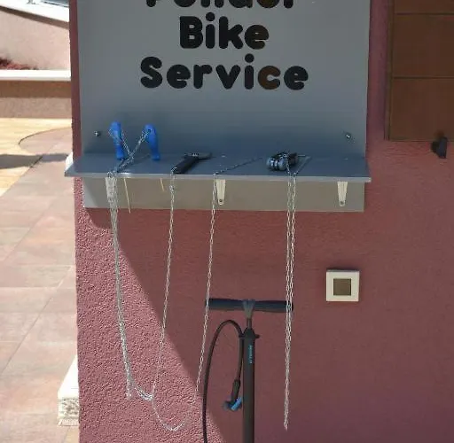 Parque de vacaciones Polidor Glamping