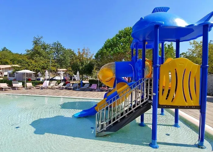 Parque de vacaciones Polidor Glamping Mugeba